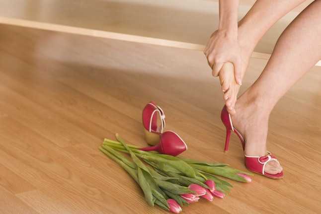 Avoid high heels - fnbwrld
